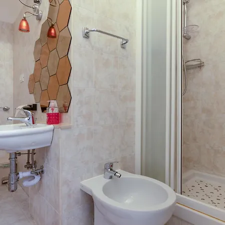 Vista&Capriccio 2 Apartment *