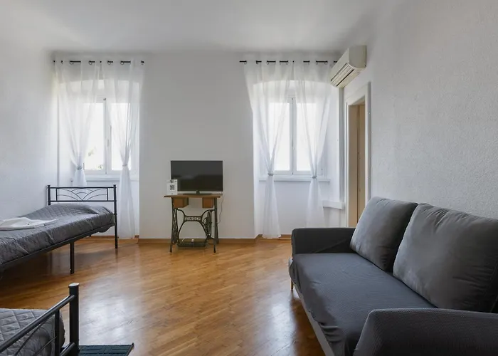 Vista&Capriccio 2 アパート トリエステ